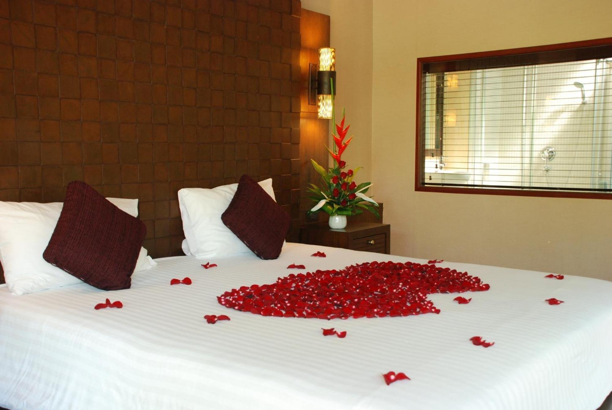 Khaolak Bayfront Resort Takuapa Dış mekan fotoğraf