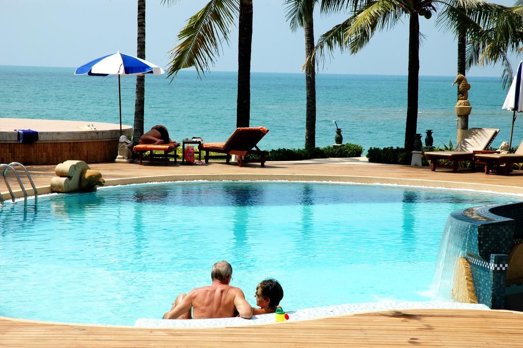Khaolak Bayfront Resort Takuapa Dış mekan fotoğraf