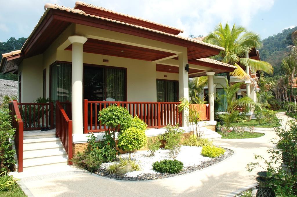 Khaolak Bayfront Resort Takuapa Dış mekan fotoğraf
