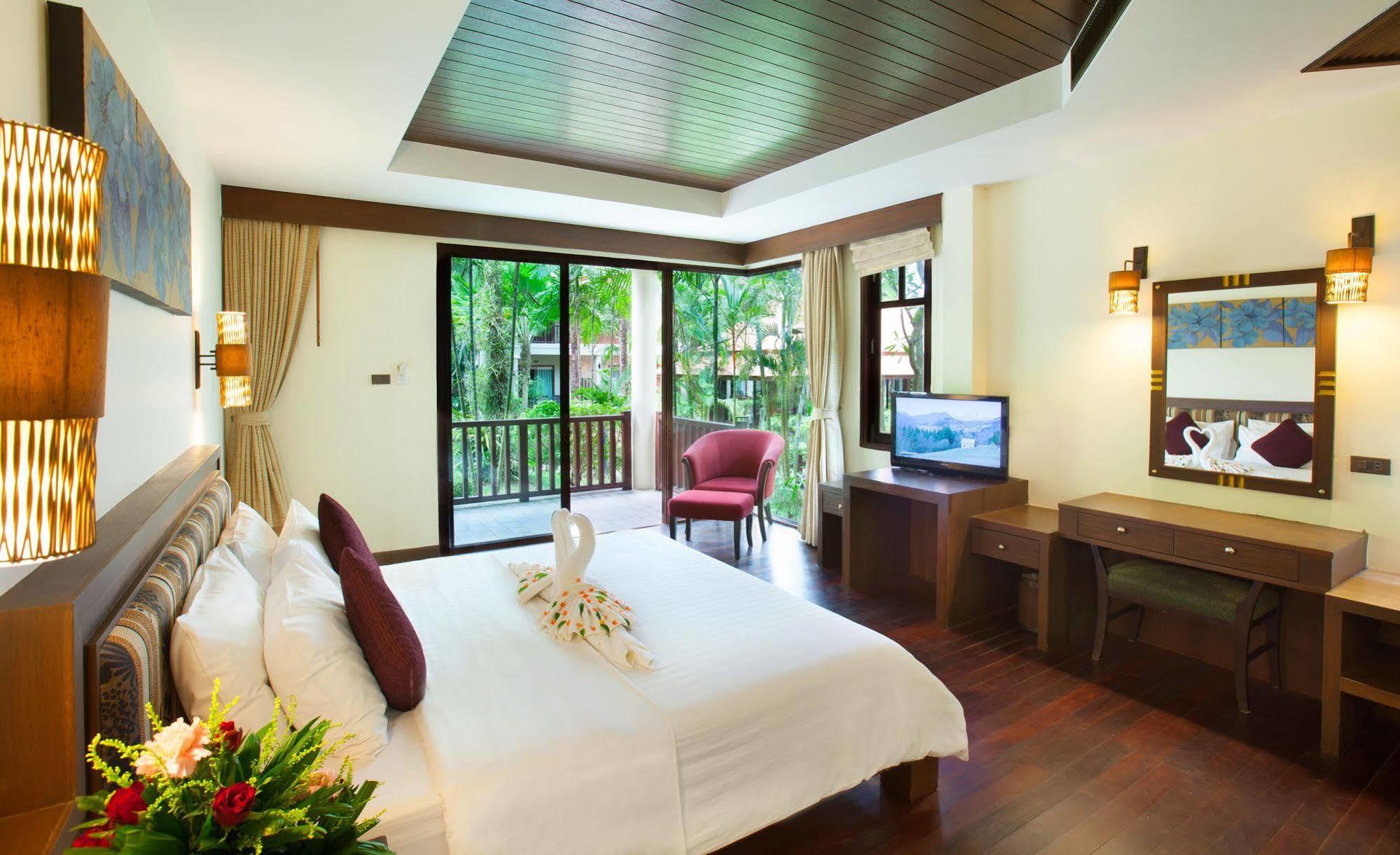 Khaolak Bayfront Resort Takuapa Dış mekan fotoğraf