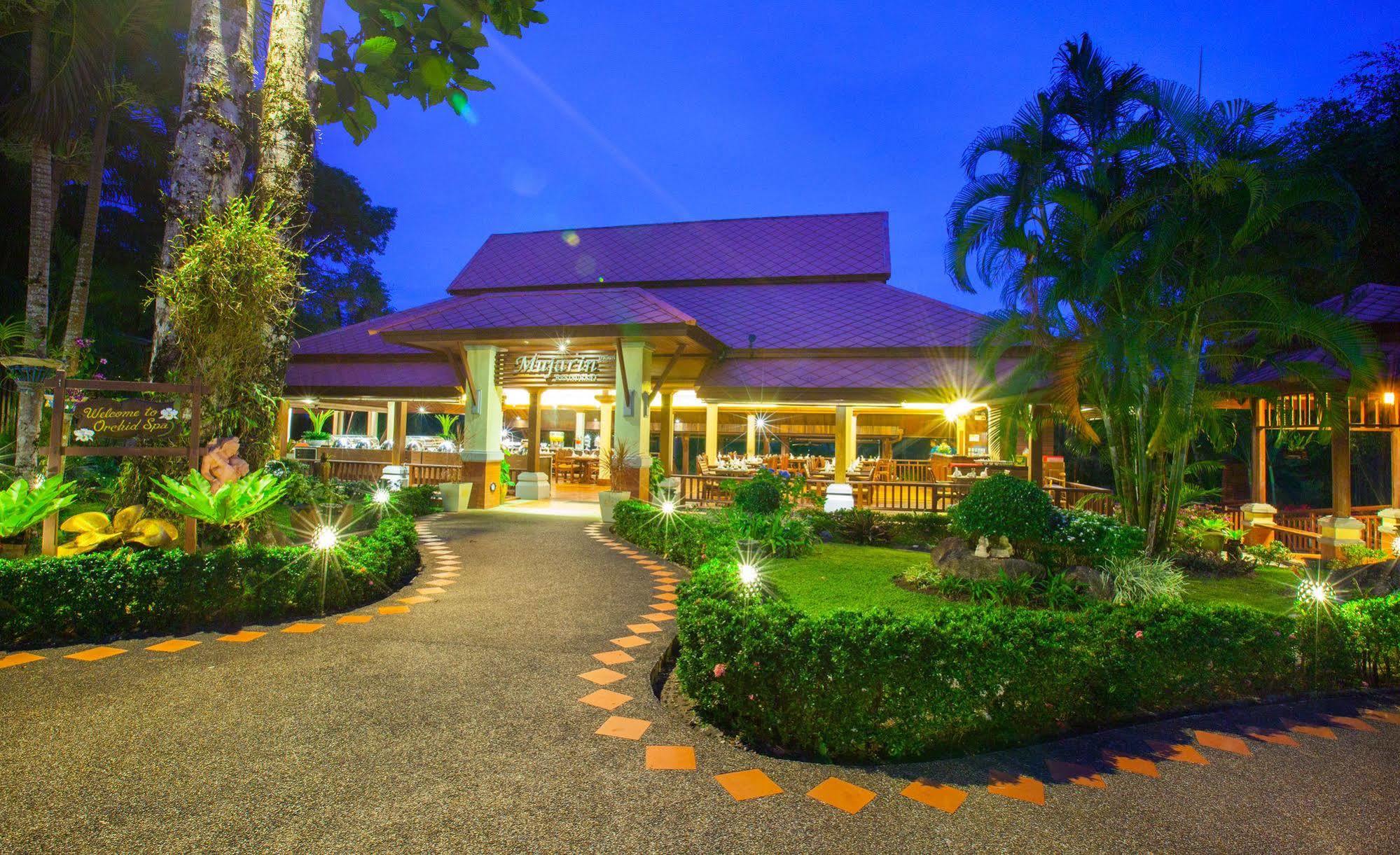 Khaolak Bayfront Resort Takuapa Dış mekan fotoğraf